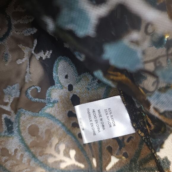 Violet + Claire Velvet Burnout Puff Sleeve Ruffle Tunic Size S - Picture 10 of 11